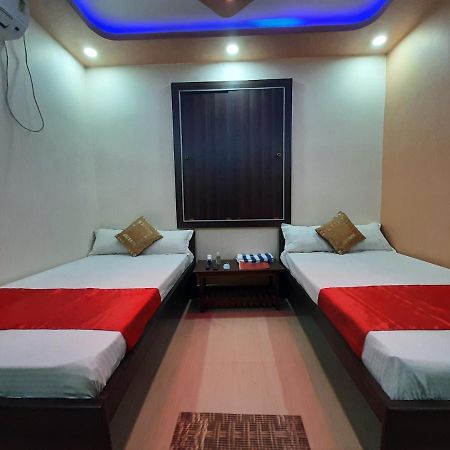 Hotel Shakuntla Palace - 400 Meters Away From Vishnu Pad Temple 7 Mins Walk جايا المظهر الخارجي الصورة