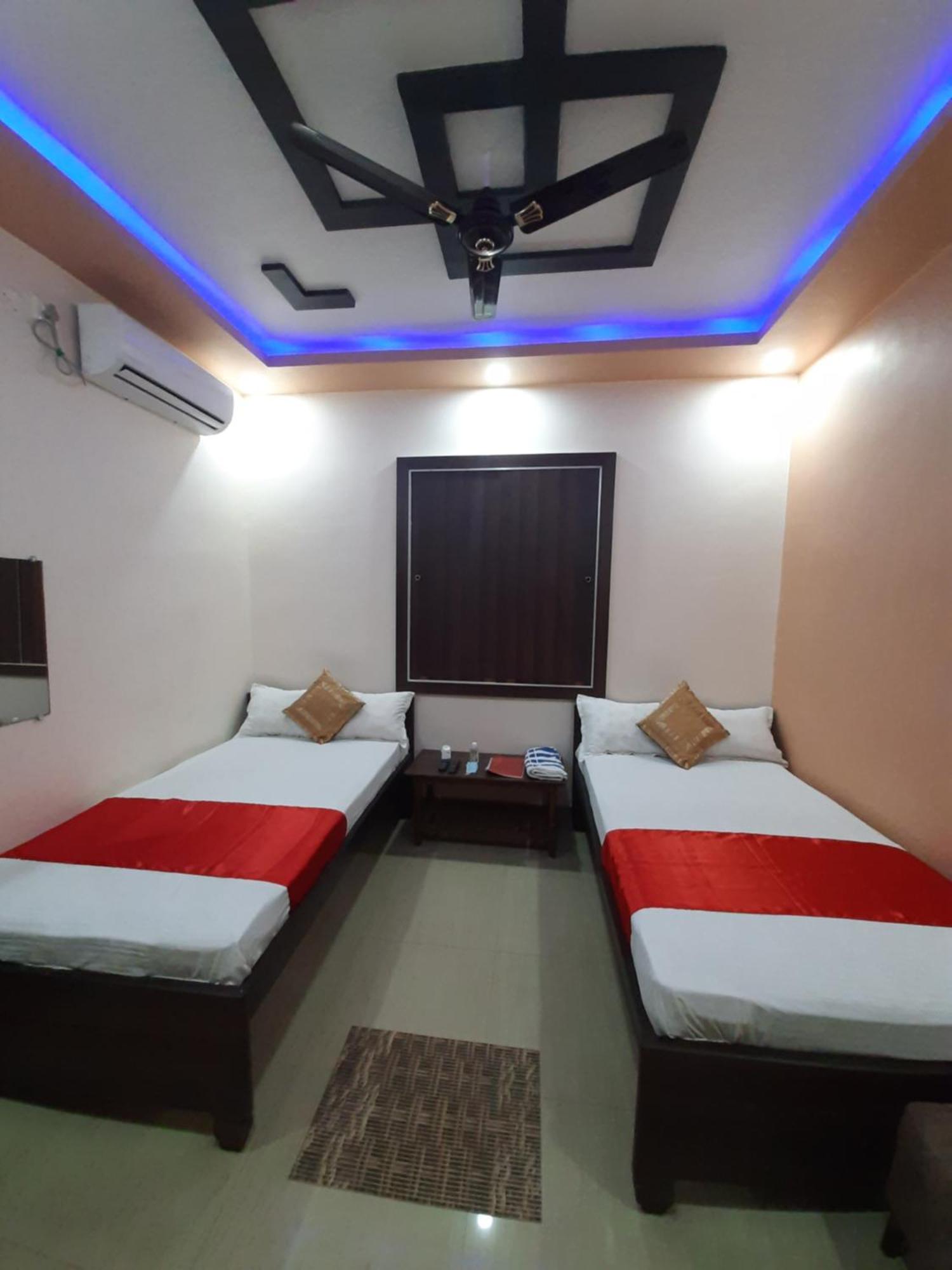 Hotel Shakuntla Palace - 400 Meters Away From Vishnu Pad Temple 7 Mins Walk جايا المظهر الخارجي الصورة