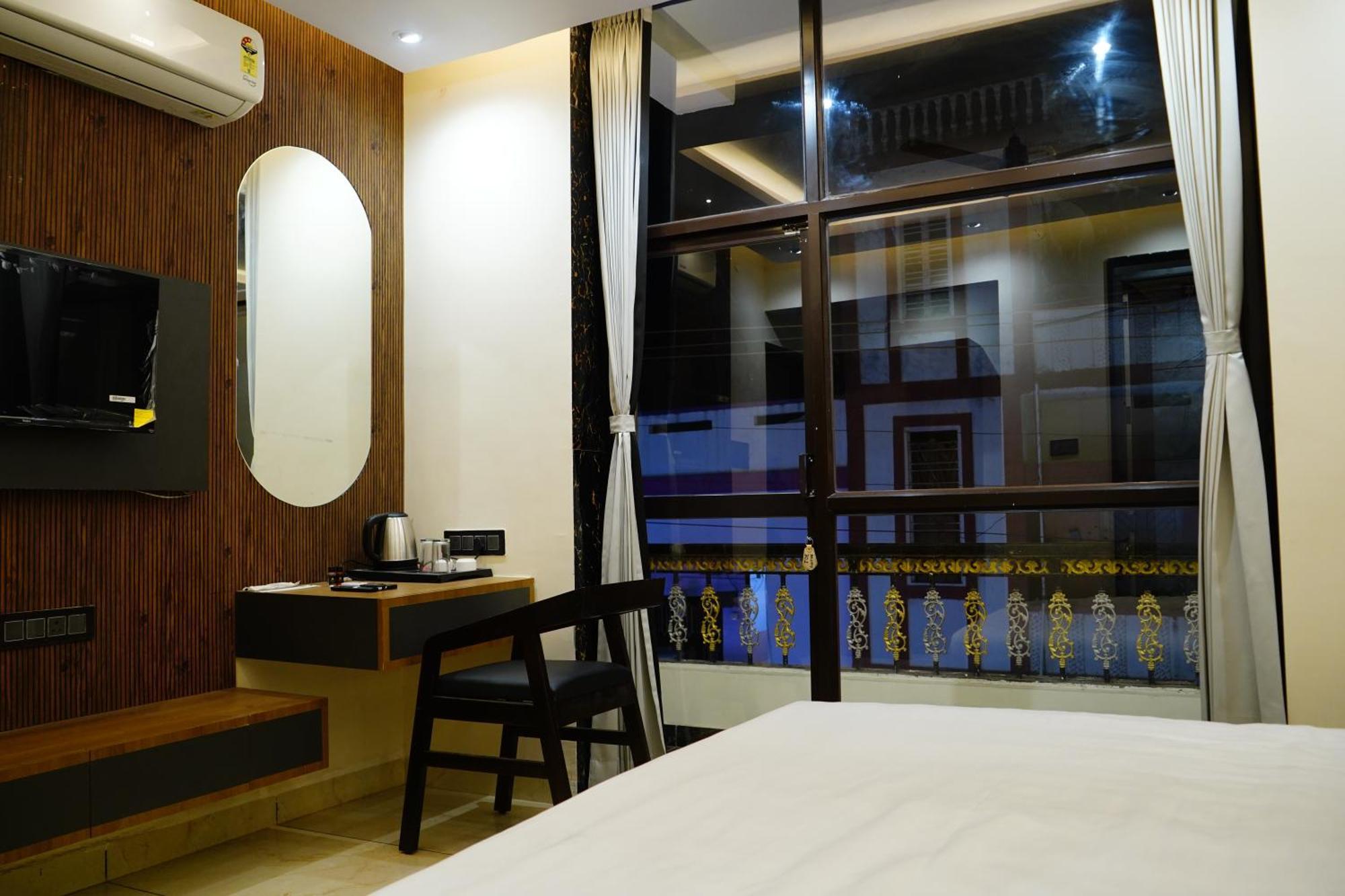 Hotel Shakuntla Palace - 400 Meters Away From Vishnu Pad Temple 7 Mins Walk جايا المظهر الخارجي الصورة