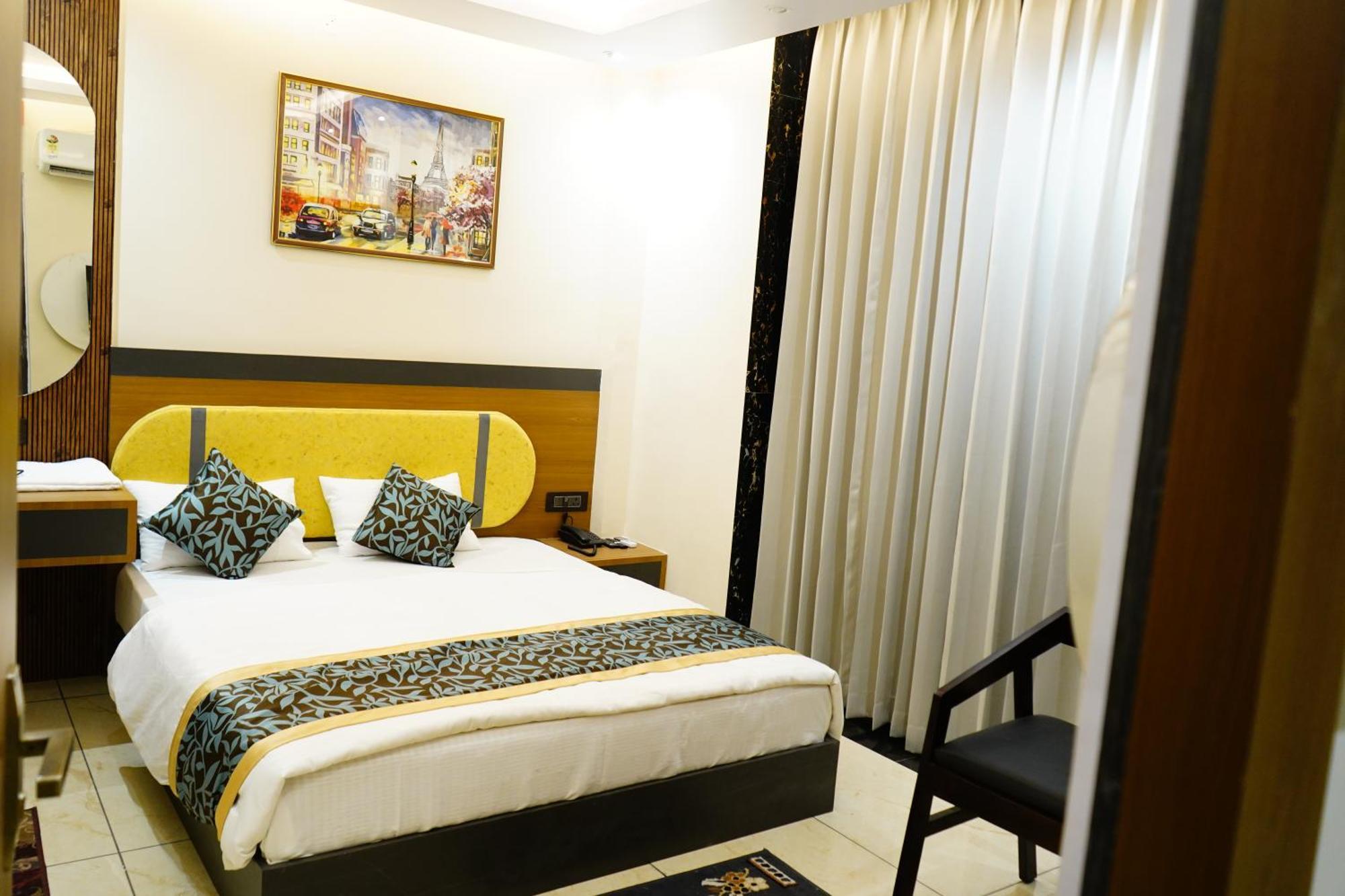 Hotel Shakuntla Palace - 400 Meters Away From Vishnu Pad Temple 7 Mins Walk جايا المظهر الخارجي الصورة