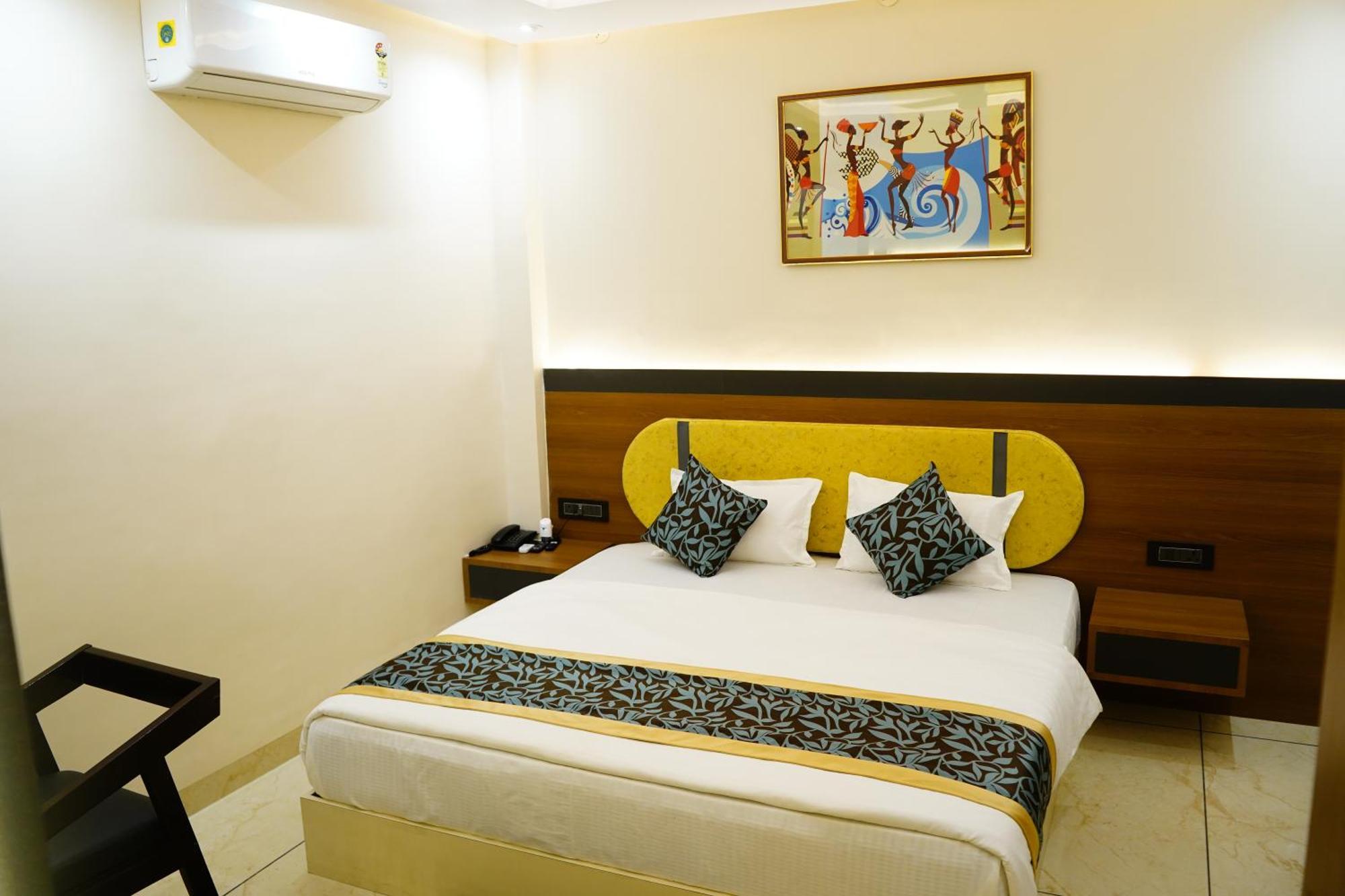 Hotel Shakuntla Palace - 400 Meters Away From Vishnu Pad Temple 7 Mins Walk جايا المظهر الخارجي الصورة